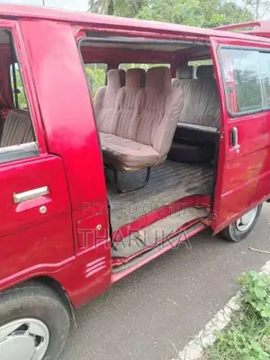 Mitsubishi L300 1981 Van (Used)