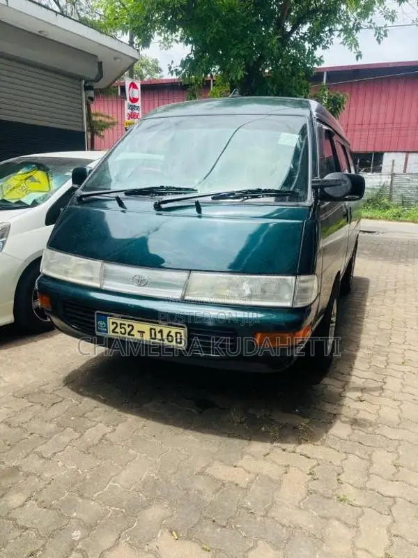 Toyota Lotto CR27 1994 Van (Used)