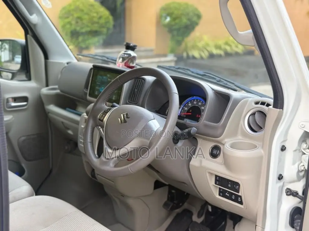 Suzuki Every Wagon PZ Turbo 2025 Van (Used)