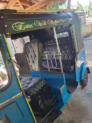 Bajaj 4 Stroke 2013 Three Wheel (Used)