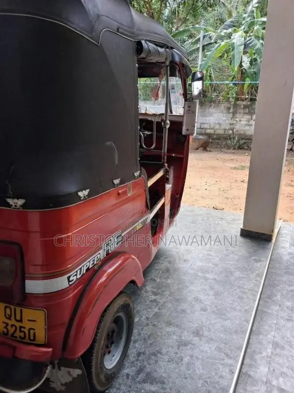 Bajaj 4 stroke 2009 Three Wheel (Used)