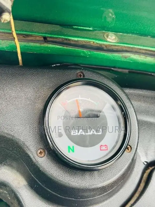 Bajaj 4 Stroke 2009 Three Wheel (Used)