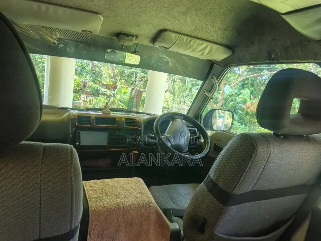 Nissan Vanette 2001 Van (Used)