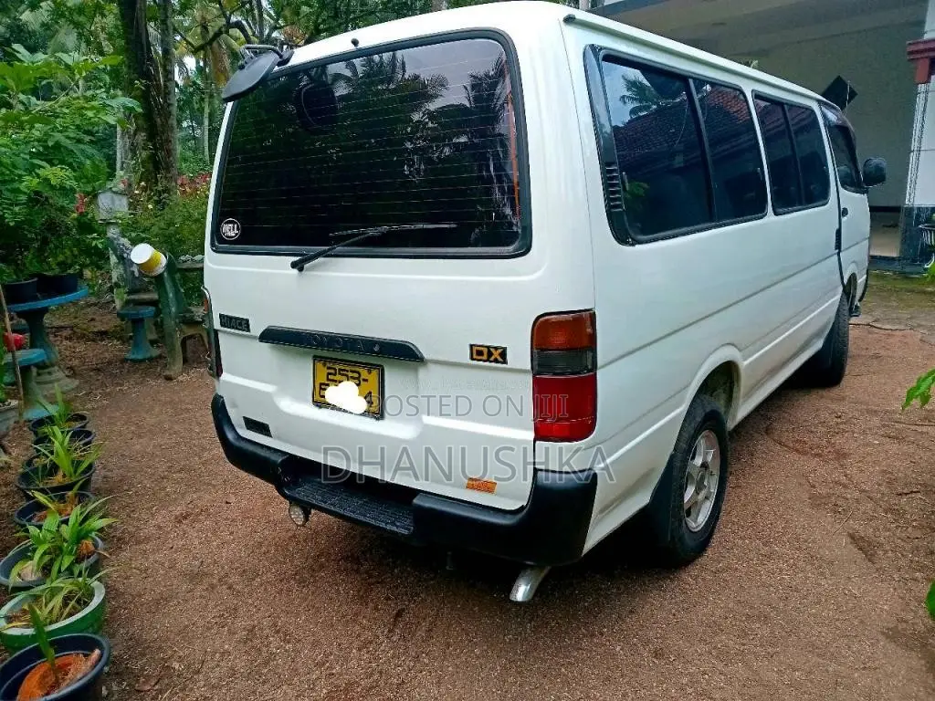 Toyota HIACE DOLPHIN 1995 Van (Used)