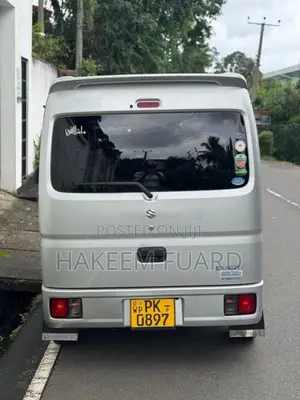 Suzuki DA17 2018 Van (Used)