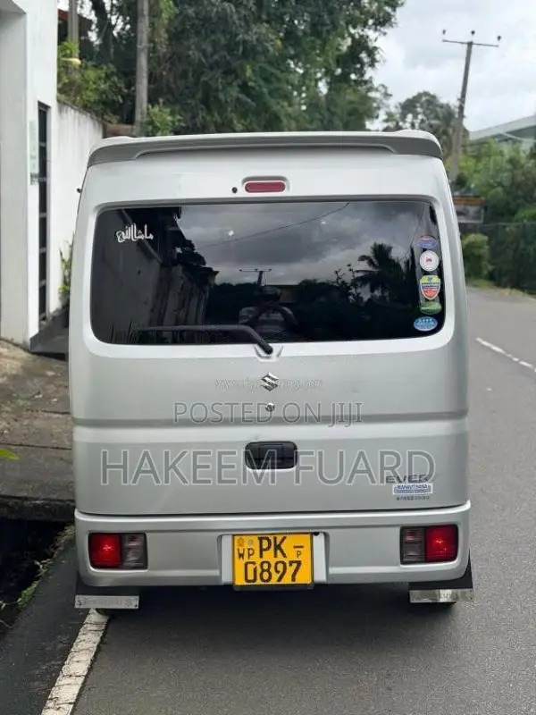 Suzuki DA17 2018 Van (Used)