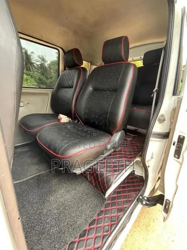 Suzuki Every 2011 Van (Used)