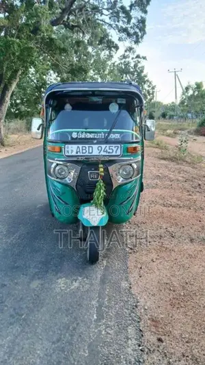 Bajaj RE 2015 Three Wheel (Used)