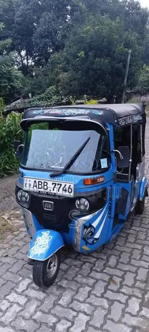 Bajaj RE 2015 Three Wheel (Used)