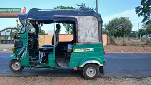 Bajaj RE 2015 Three Wheel (Used)