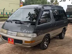 Toyota TOWNACE 1992 Van (Used)