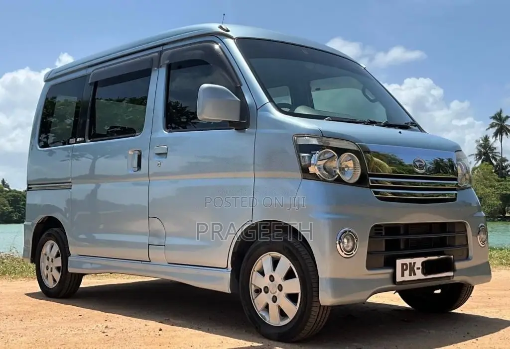 Daihatsu Hijet 2025 Van (Used)