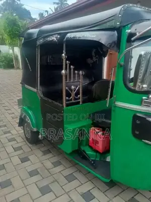 Bajaj RE 4 Stroke 2014 Three Wheel (Used)