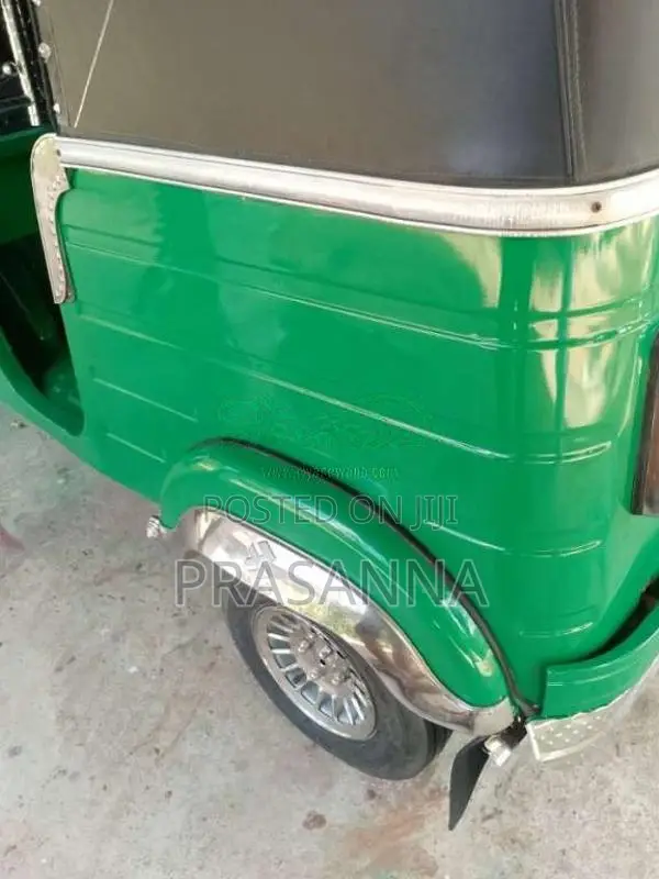Bajaj RE 4 Stroke 2014 Three Wheel (Used)