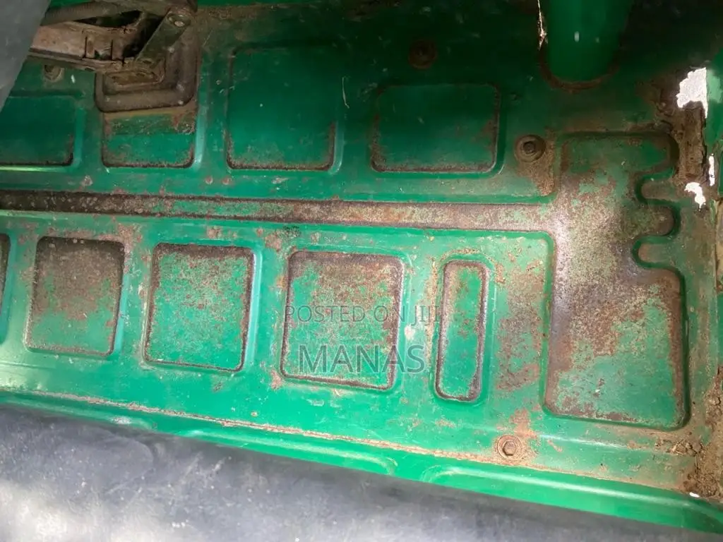 Bajaj Re 2011 Three Wheel (Used)