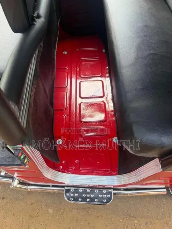 Bajaj RE 2011 Three Wheel (Used)