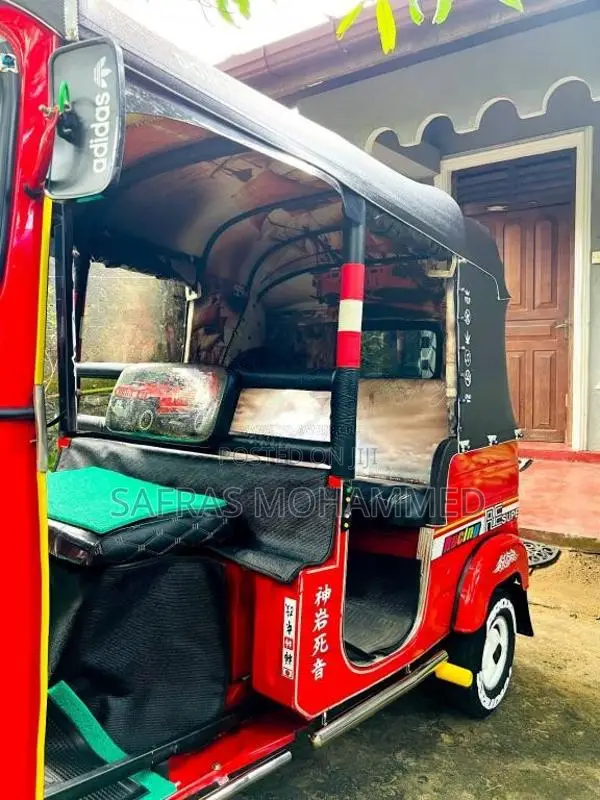 Bajaj RE 1997 Three Wheel (Used)