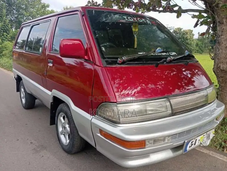 Toyota TownAce CR27 1990 Van (Used)