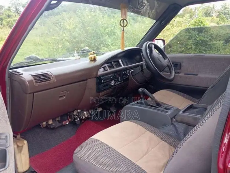 Toyota TownAce CR27 1990 Van (Used)
