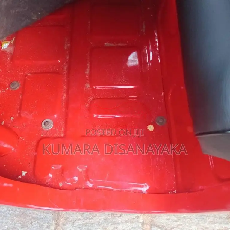 Bajaj RE 205 2012 Three Wheel (Used)