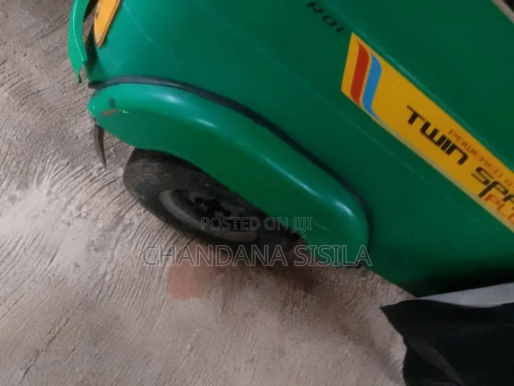 Bajaj RE 2015 Three Wheel (Used)