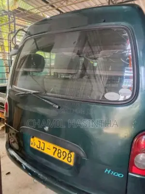 Hyundai H100 2000 Van (Used)