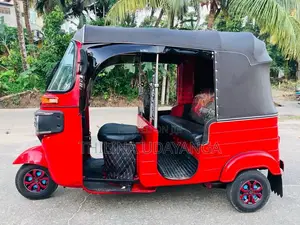 Bajaj RE 205 2014 Three Wheel (Used)