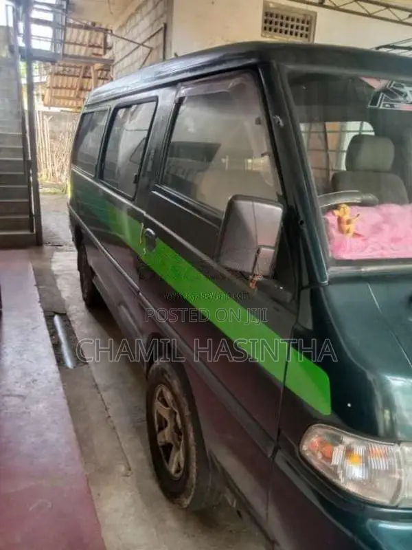 Hyundai H100 2000 Van (Used)