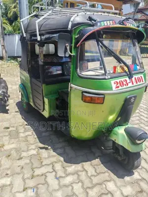 Bajaj 2 Stroke 1999 Three Wheel (Used)