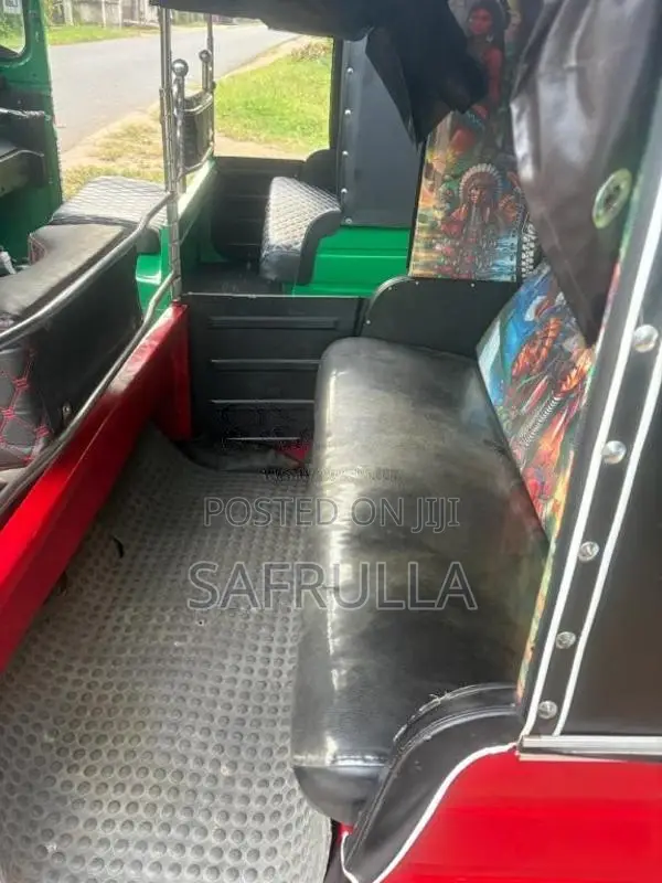 Bajaj RE 2010 Three Wheel (Used)
