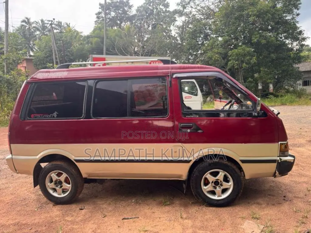 Nissan Vanette 1989 Van (Used)