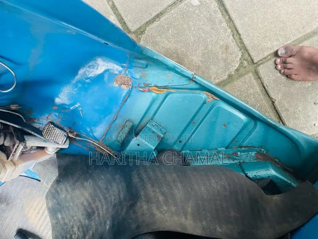 Bajaj RE 2003 Three Wheel (Used)