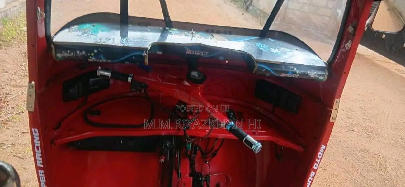 Bajaj RE 2004 Three Wheel Unregistered (Recondition)
