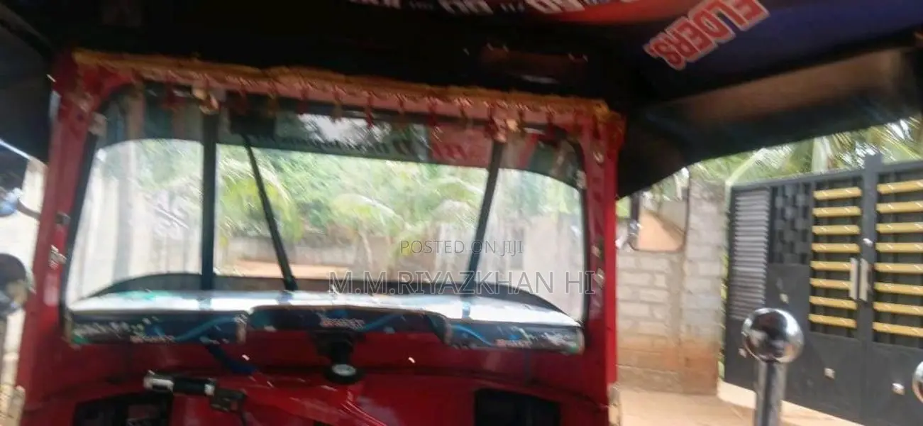 Bajaj RE 2004 Three Wheel Unregistered (Recondition)