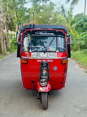 Bajaj RE 2 Stroke 2006 Three Wheel (Used)