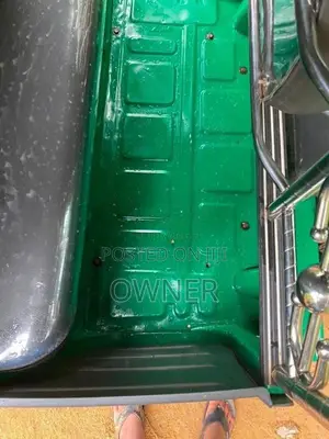 Bajaj 4 Stroke 2014 Three Wheel (Used)
