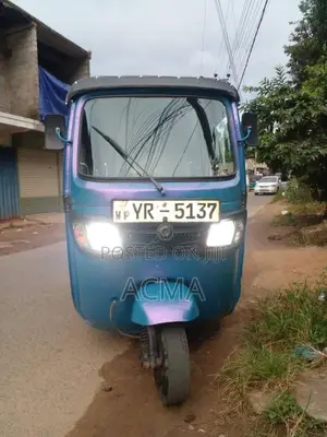 TVS KING 2011 Three Wheel (Used)