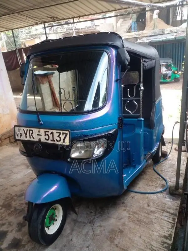 TVS KING 2011 Three Wheel (Used)