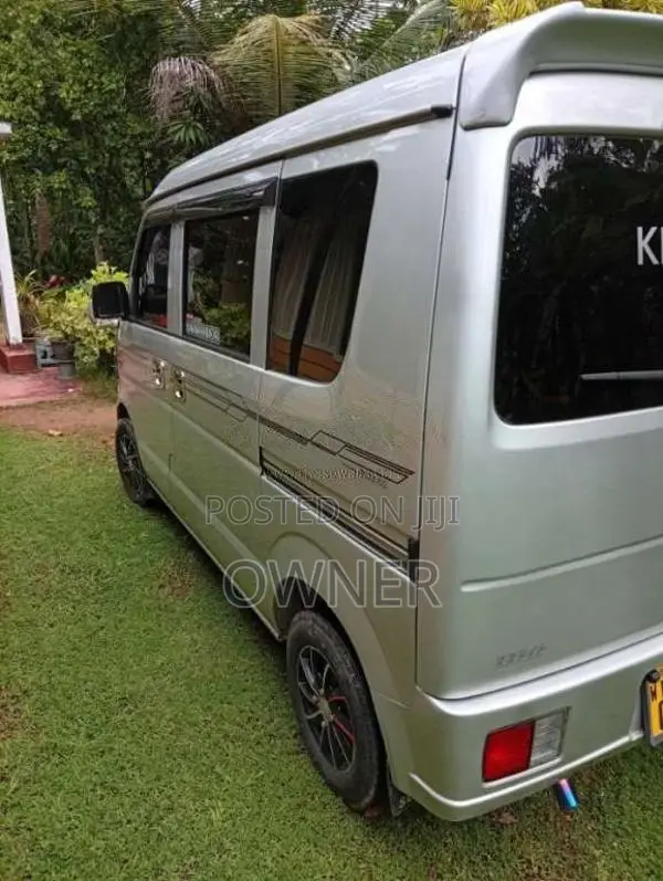 Suzuki Every Semi Join 2015 Van (Used)