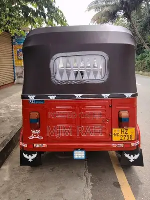 Bajaj RE 2 Stroke 2004 Three Wheel (Used)