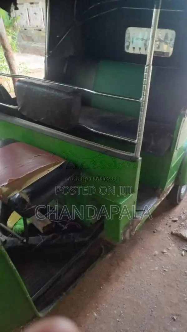 Bajaj 2 stroke 1998 Three Wheel (Used)