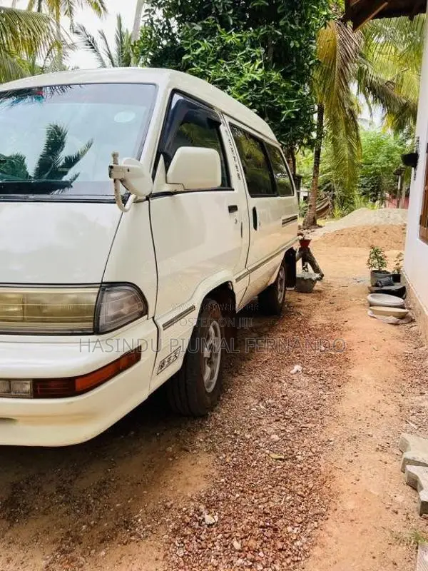 Toyota TownAce 1990 Van (Used)