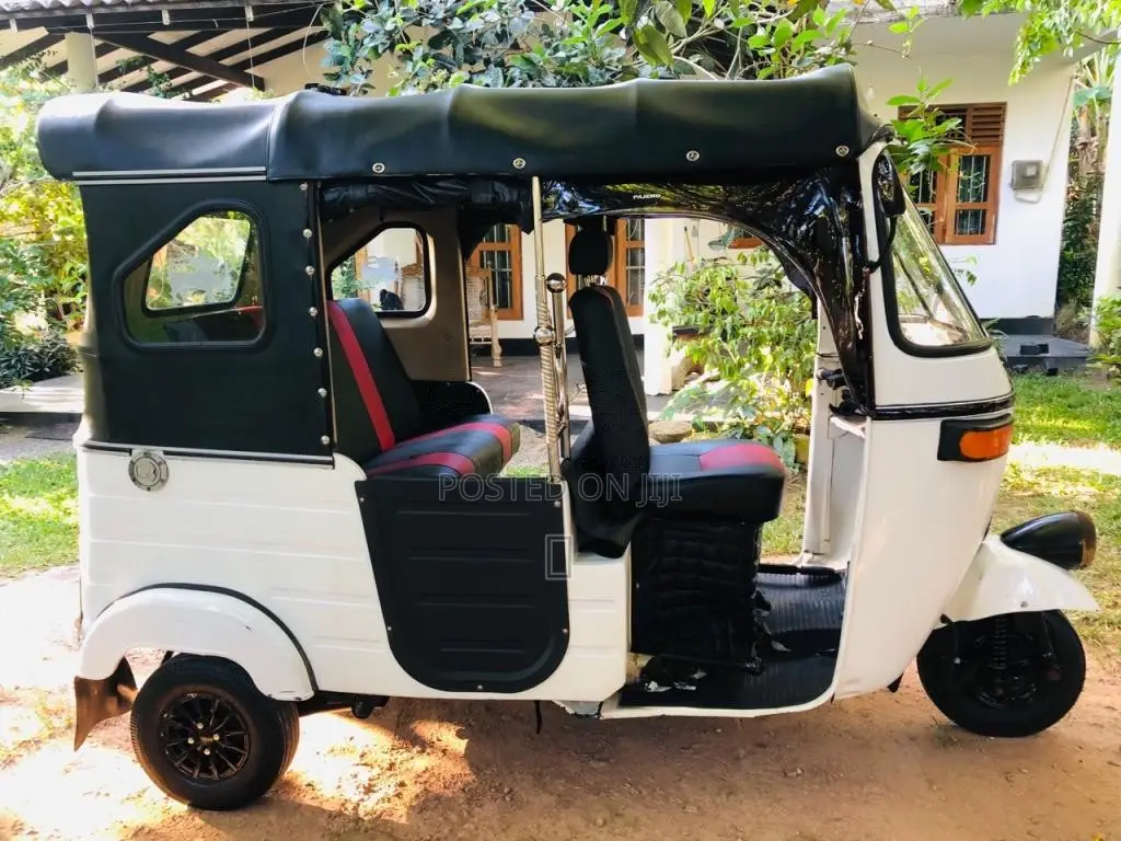 Bajaj RE 2 Stroke 2003 Three Wheel (Used)