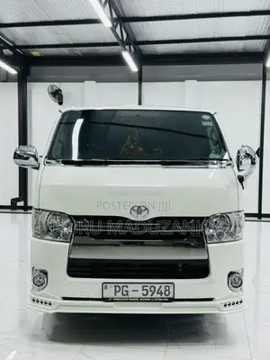 Toyota KDH Dark Prime 2015 Van (Used)