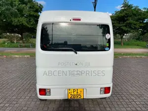 Mitsubishi MiniCab 2015 Van (Used)