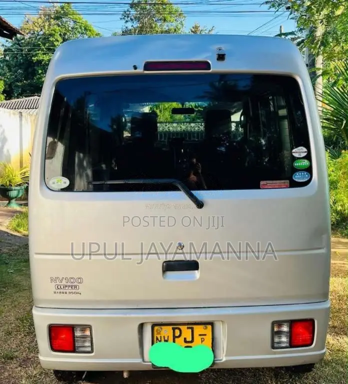 Nissan Clipper 2015 Van (Used)