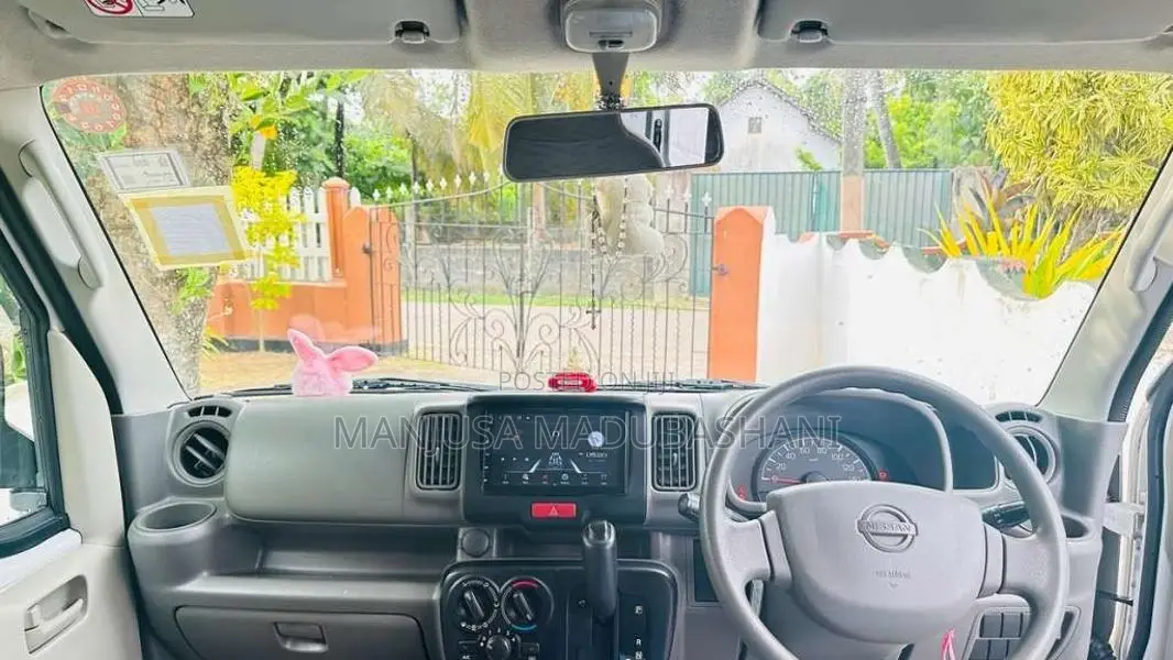 Nissan Clipper 2017 Van (Used)