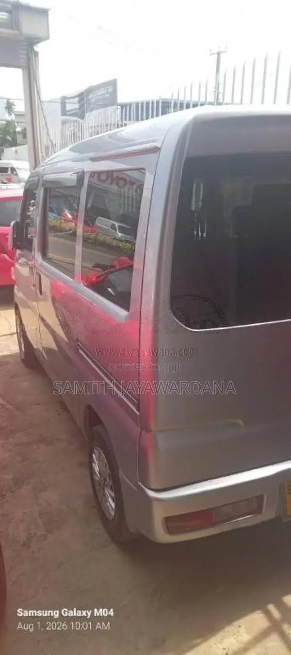 Nissan Clipper 2012 Van (Used)