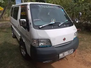Nissan Vanette 2000 Van (Used)