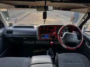 Toyota Dolphin High Roof Super Long 2005 Van (Used)